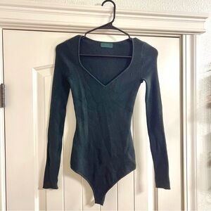 nuuds Sweetheart Sweater Bodysuit, evergreen